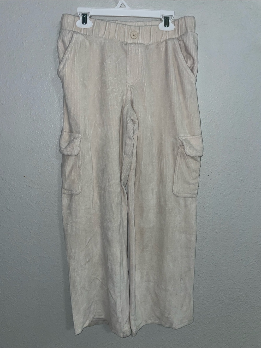 Cat & Jack Girls Cargo Pants Cream XL (14)